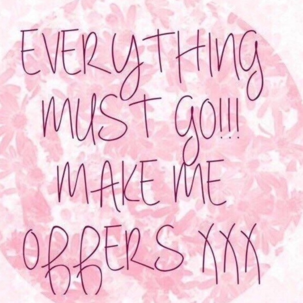 Make me offers!! I am moving and will accept!! 💓